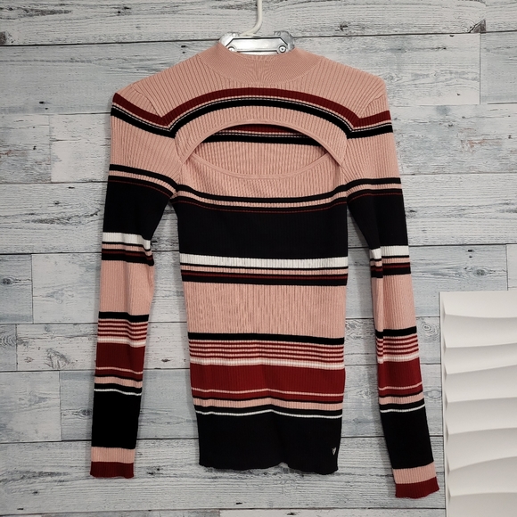 Guess sweater - Picture 2 of 3